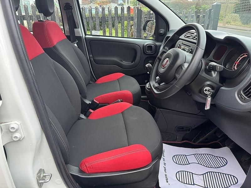 Used Fiat Panda Pop 69 HP (50 kW) 2019 White Hatchback