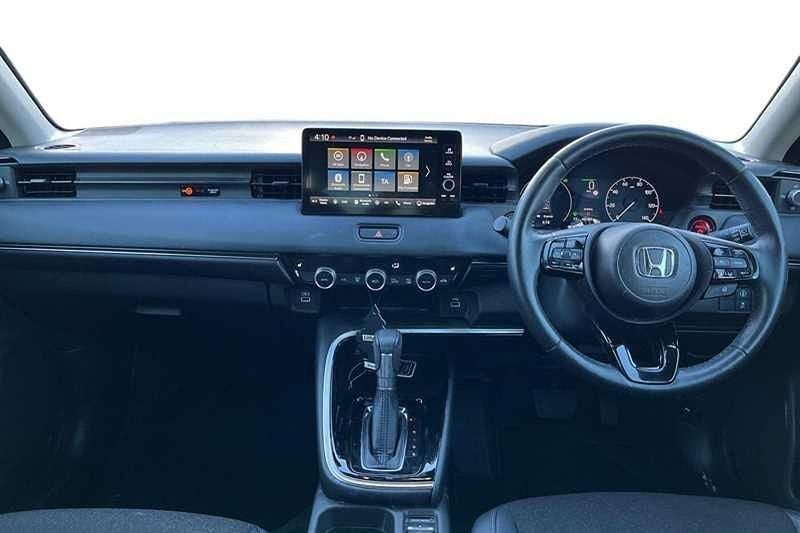 Used Honda HR-V Advance 131 HP (96 kW) 2023 Beige SUV