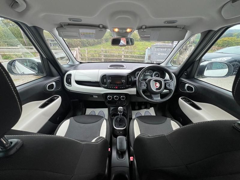 Used Fiat 500L Trekking 105 HP (77 kW) 2014 White MPV