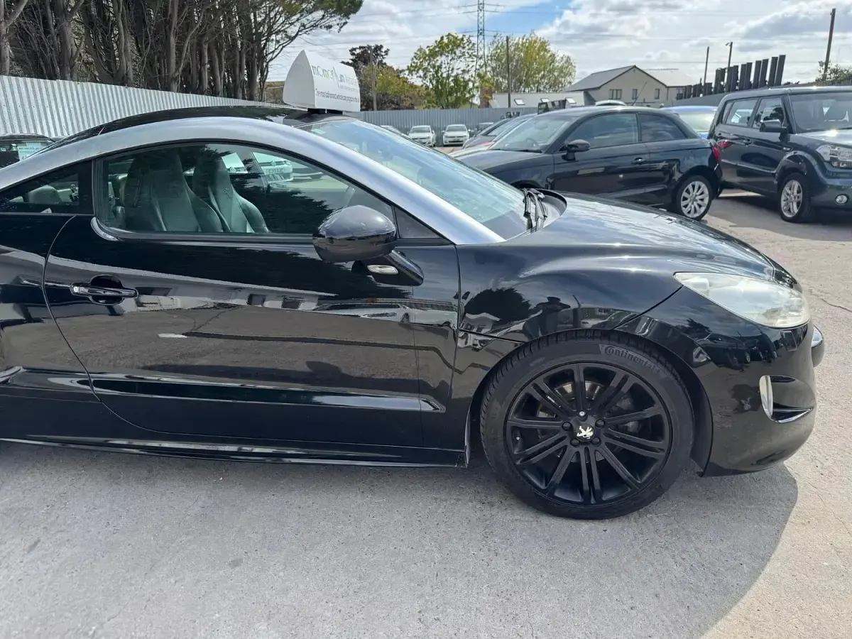 Used Peugeot RCZ GT 2011 Black Coupe