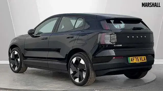 Usado Volvo EX30 Plus 200 kW (272 HP) 2025 Preto SUV