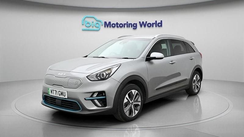 Used Kia e-Niro 147 kW (201 HP) 2021 SUV