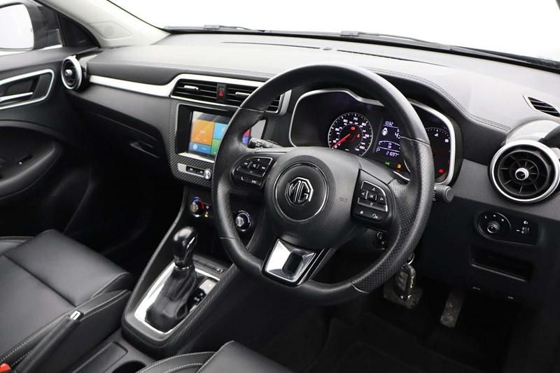 Used MG ZS Exclusive 111 HP (81 kW) 2020 Black SUV
