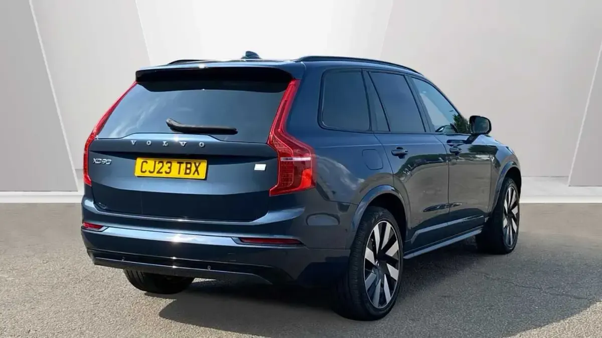 Used Volvo XC90 Ultimate 455 HP (334 kW) 2023 Blue SUV