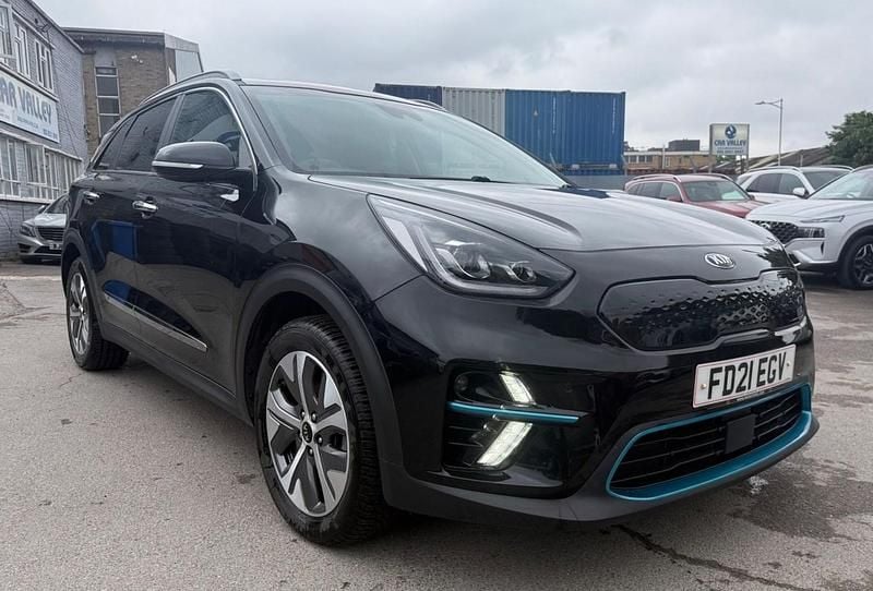 Black Used 2021 Kia e-Niro 4 SUV | £13,500 (Good price) - Image 1/4