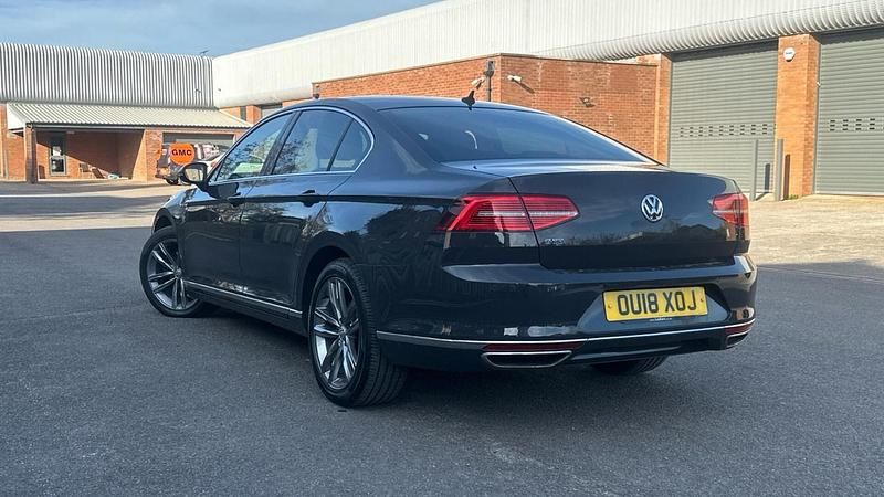 Used VW Passat GTE 218 HP (160 kW) 2018 Grey Sedan