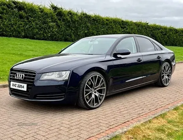 Used Audi A8 Advanced 2012 Blue Sedan