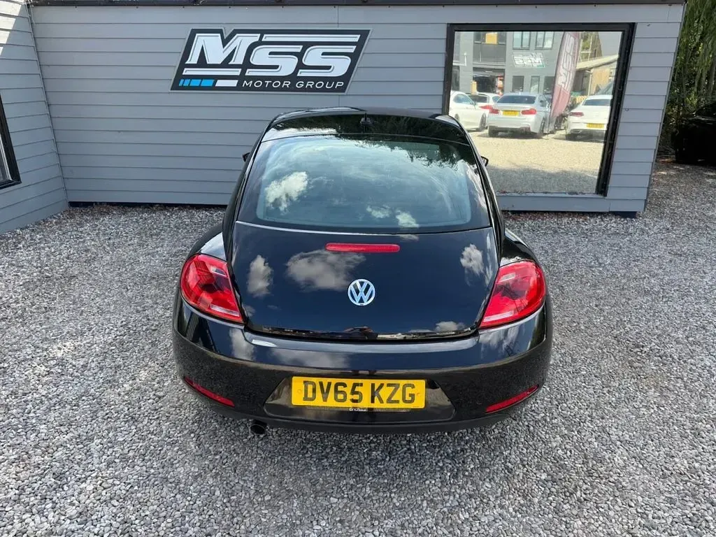 Used VW Beetle Design 108 HP (79 kW) 2015 Black Hatchback