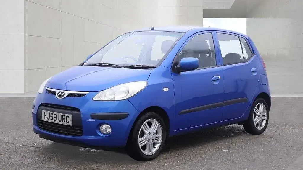 Used Hyundai i10 Comfort 77 HP (56 kW) 2009 Blue Hatchback