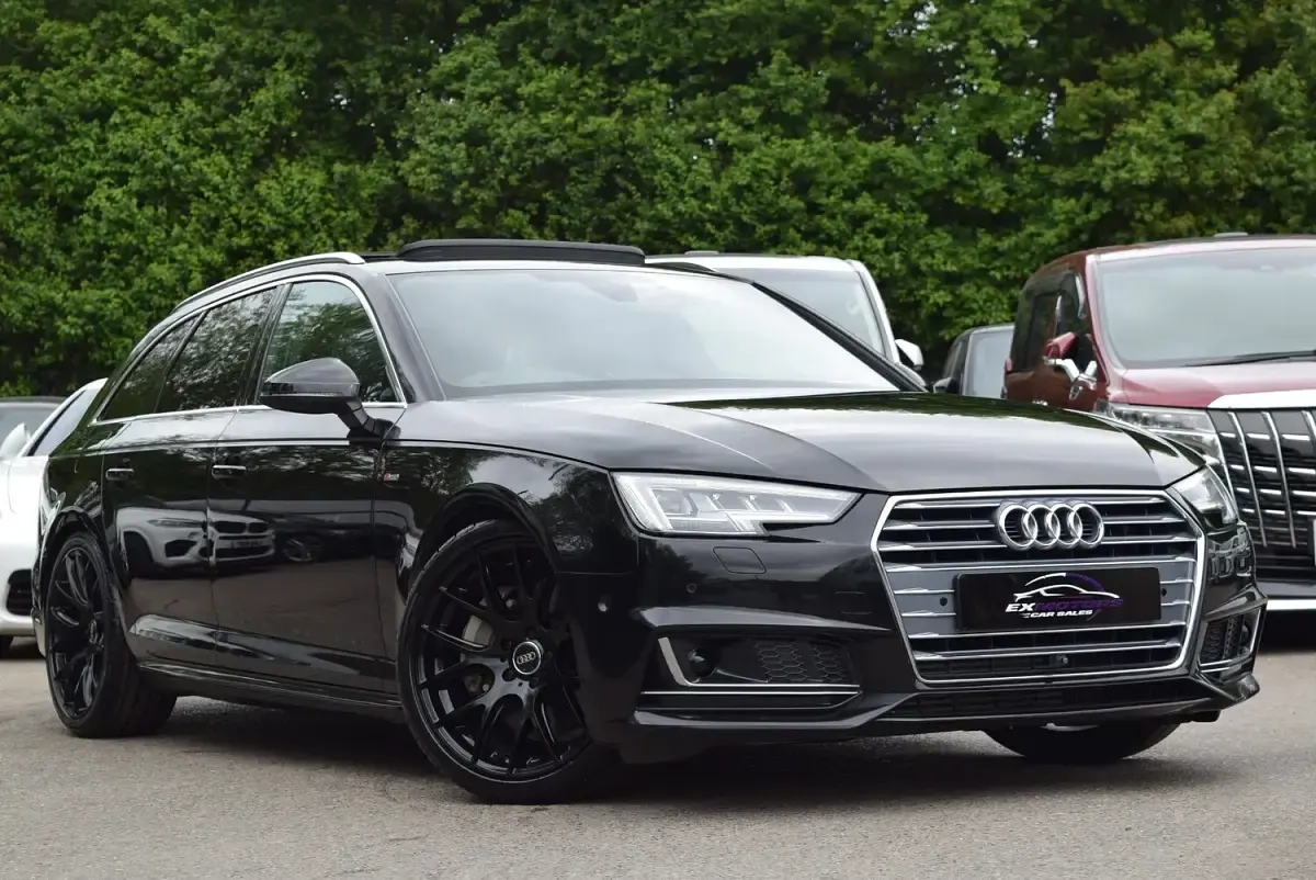 Used Audi A4 S-Line 2016 Metallic black Estate