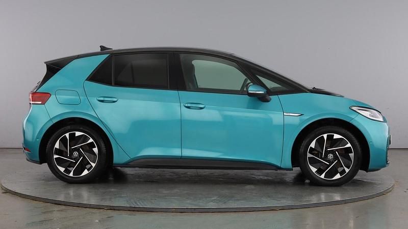 Used VW ID.3 Pro Performance 58 kW (79 HP) 2022 Makena turquoise premium Hatchback