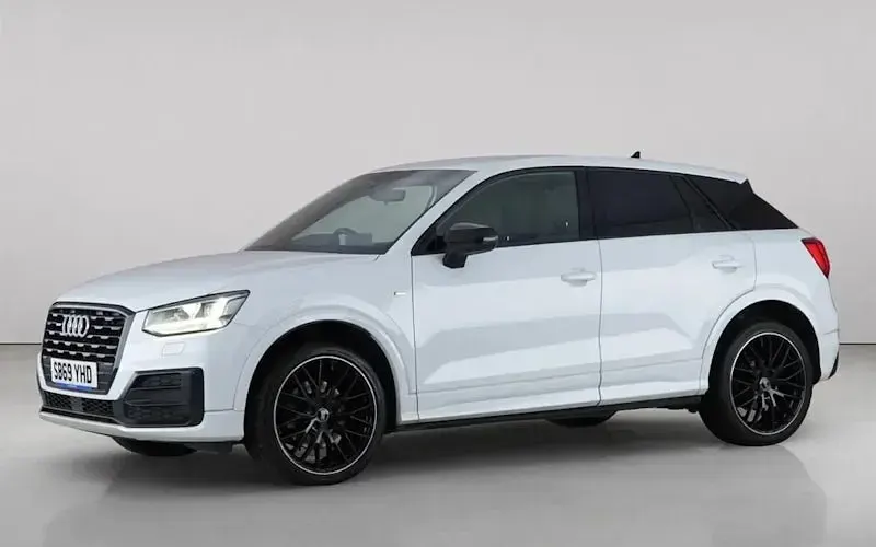 Used Audi Q2 Black Edition 150 HP (110 kW) 2020 White SUV