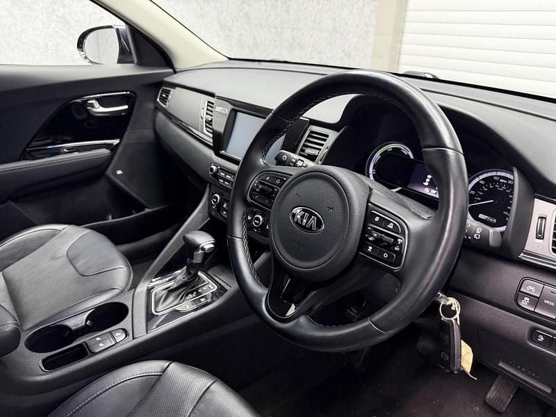 Used Kia Niro 2019 Blue SUV