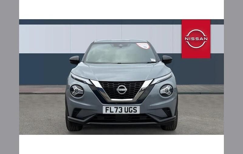 Used Nissan Juke N-Connecta 114 HP (83 kW) 2023 Grey SUV