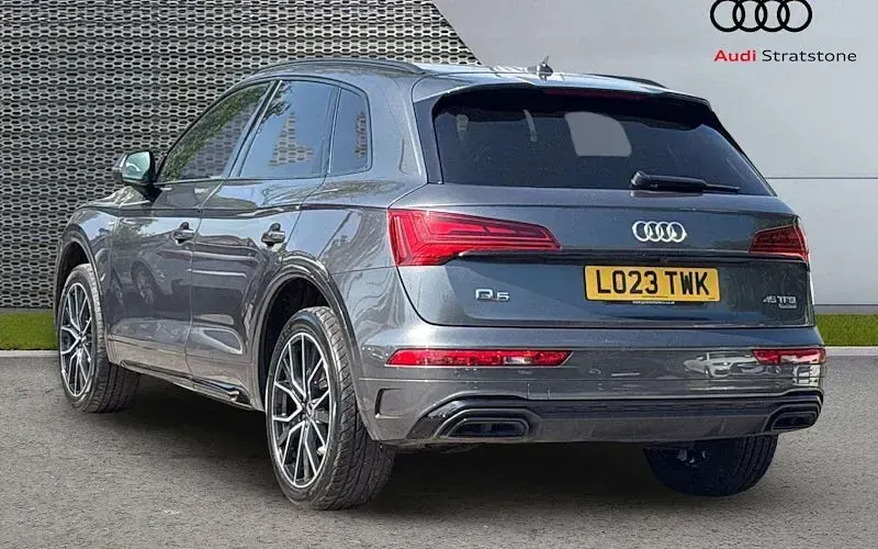 Used Audi Q5 Design 265 HP (194 kW) 2023 Grey SUV