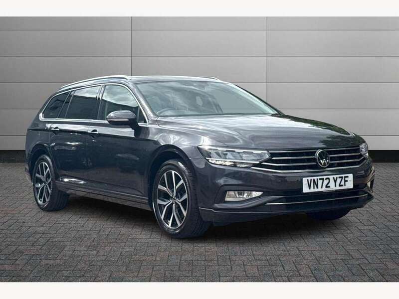 Manganese grey Used 2022 VW Passat SEL Estate | £19,790 (Fair price) - Image 1/4
