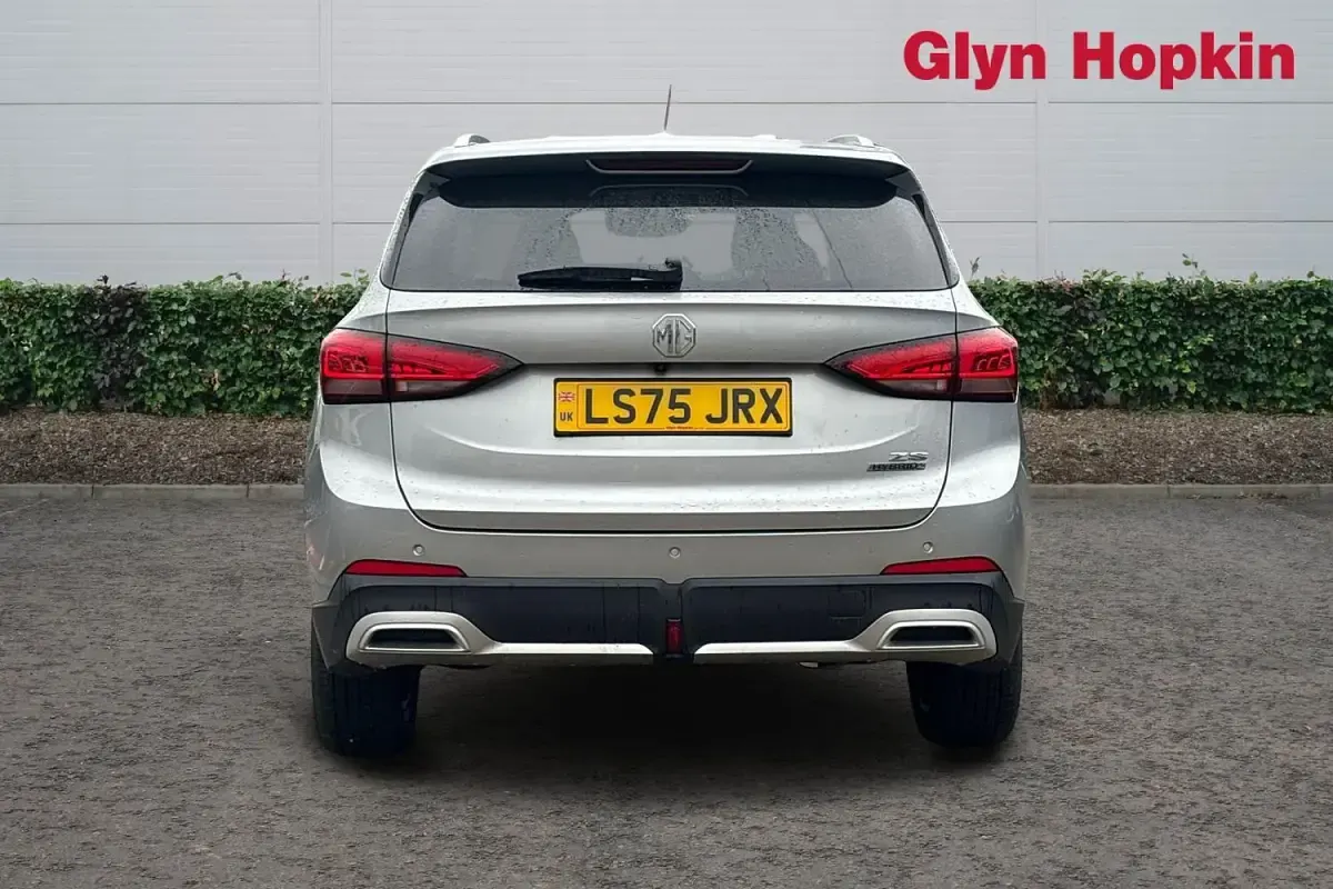 Novo MG ZS Trophy 196 HP (144 kW) 2025 Prateado Citadino