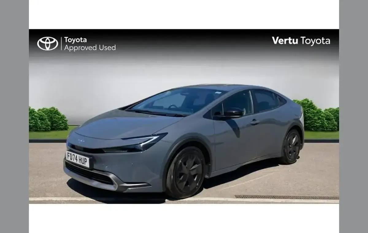 Used Toyota Prius Design 220 HP (161 kW) 2024 Grey Hatchback
