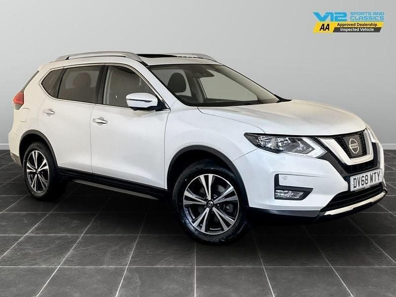 White Used 2017 Nissan X-Trail N-Connecta SUV | £14,495 (Fair price) - Image 1/2