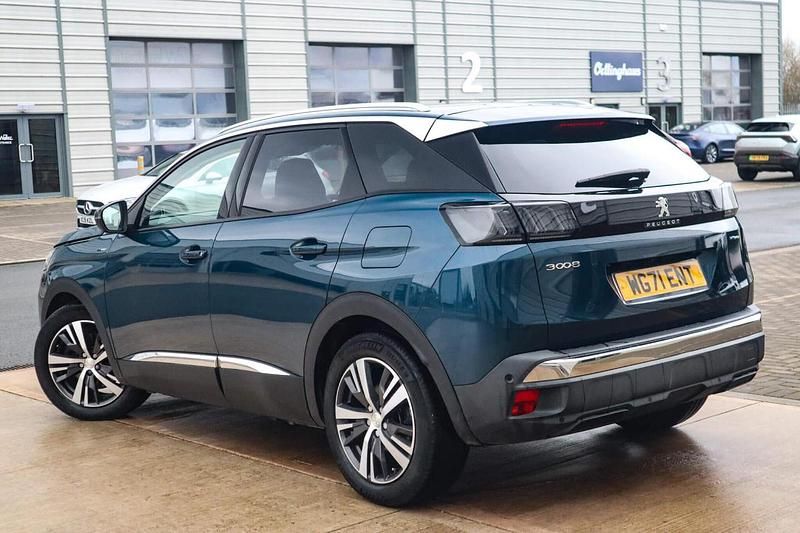 Used Peugeot 3008 Allure Premium 222 HP (163 kW) 2021 Blue SUV