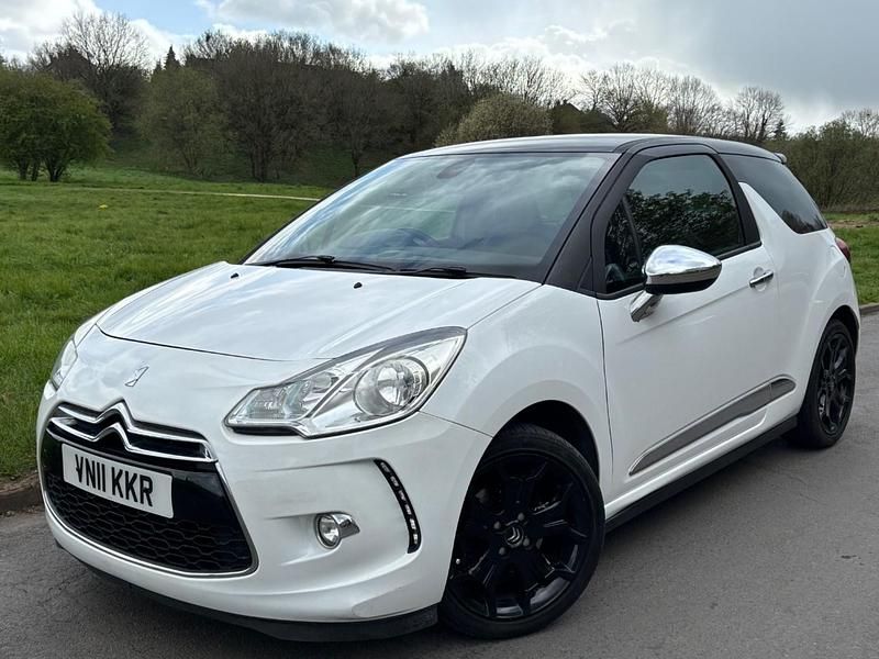 Usado Citroën DS3 150 HP (110 kW) 2011 Branco Citadino