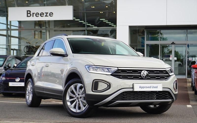 Used 2026 VW T-Roc Match SUV | £25,990 (A bit pricey) - Image 1/4