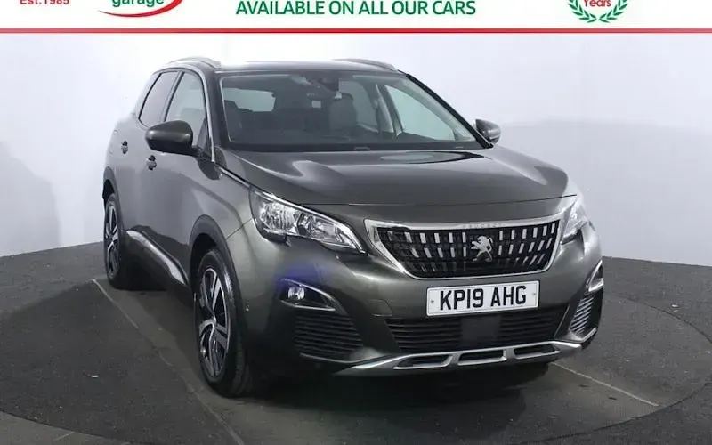Second-hand Peugeot 3008 Allure 131 CP (96 kW) 2019 SUV