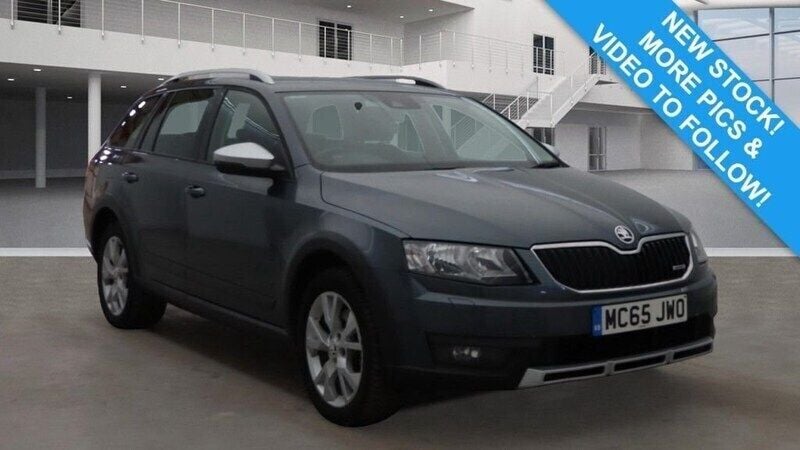 Grey Used 2015 Skoda Octavia Estate | £8,822 (Good price) - Image 1/4
