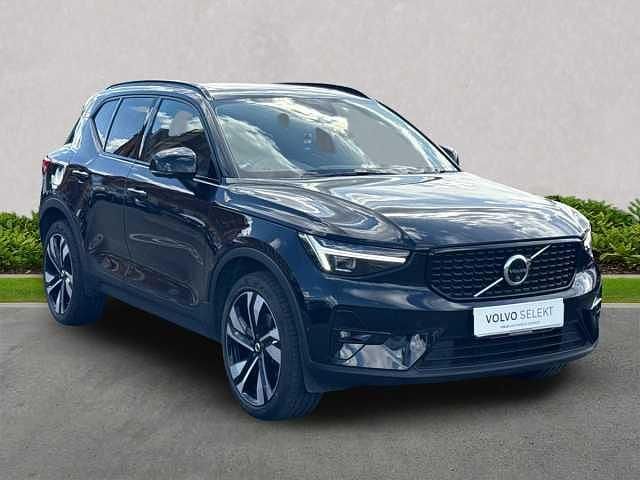 Used 2024 Volvo XC40 Ultra SUV | £35,395 (Expensive) - Image 1/4