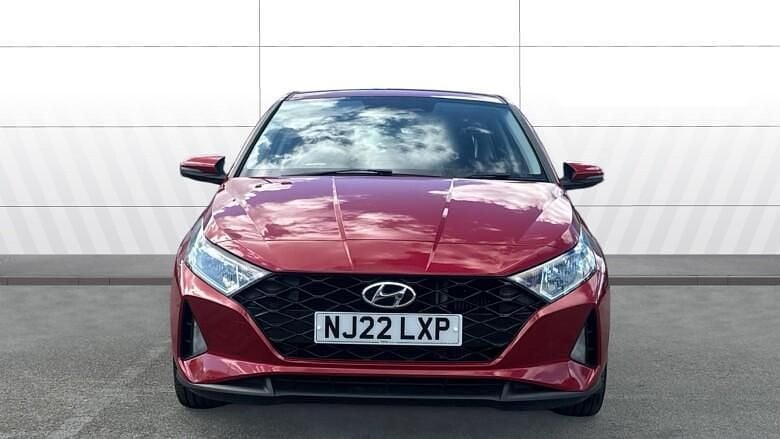 Used Hyundai i20 SE 101 HP (74 kW) 2022 Red Hatchback