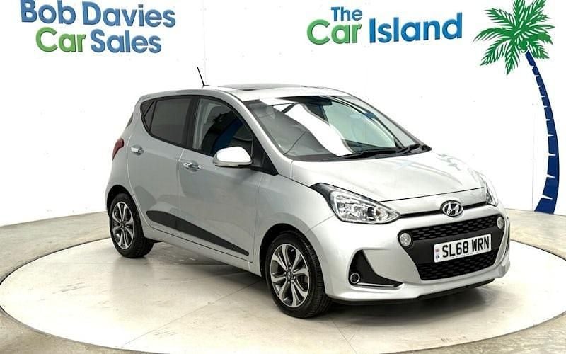 Used Hyundai i10 Premium SE 88 HP (64 kW) 2020 Hatchback
