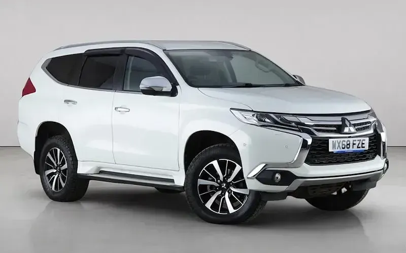 Used Mitsubishi Shogun 181 HP (133 kW) 2018 SUV