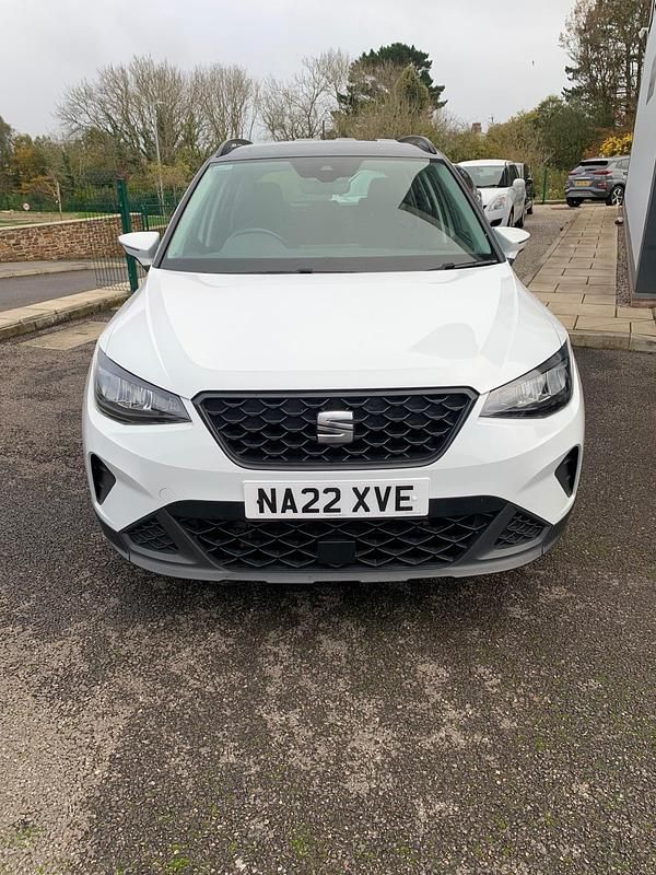 Used Seat Arona SE Technology 2022 White SUV