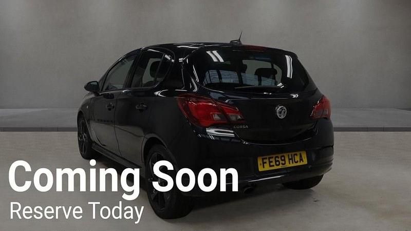 Used Vauxhall Corsa SRi 90 HP (66 kW) 2019 Black Hatchback