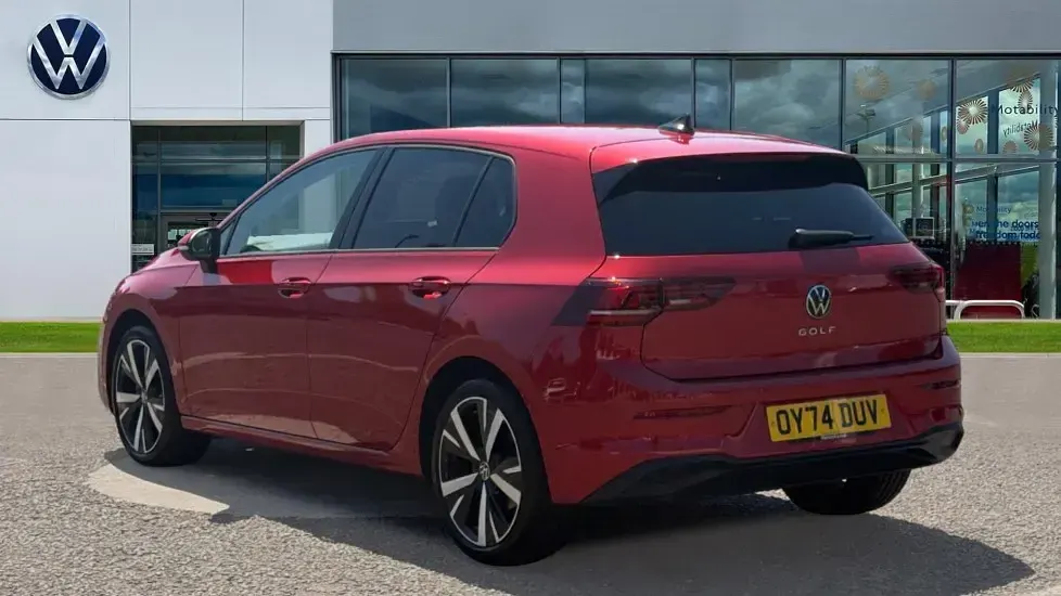 Used VW Golf VIII Match 115 HP (84 kW) 2024 Kings red premium metallic