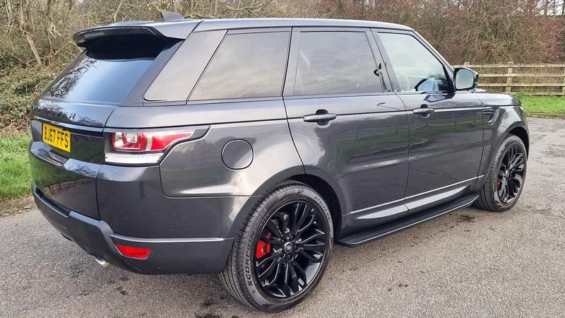 Begagnad Land Rover Range Rover Sport HSE Dynamic 2017 Grå SUV