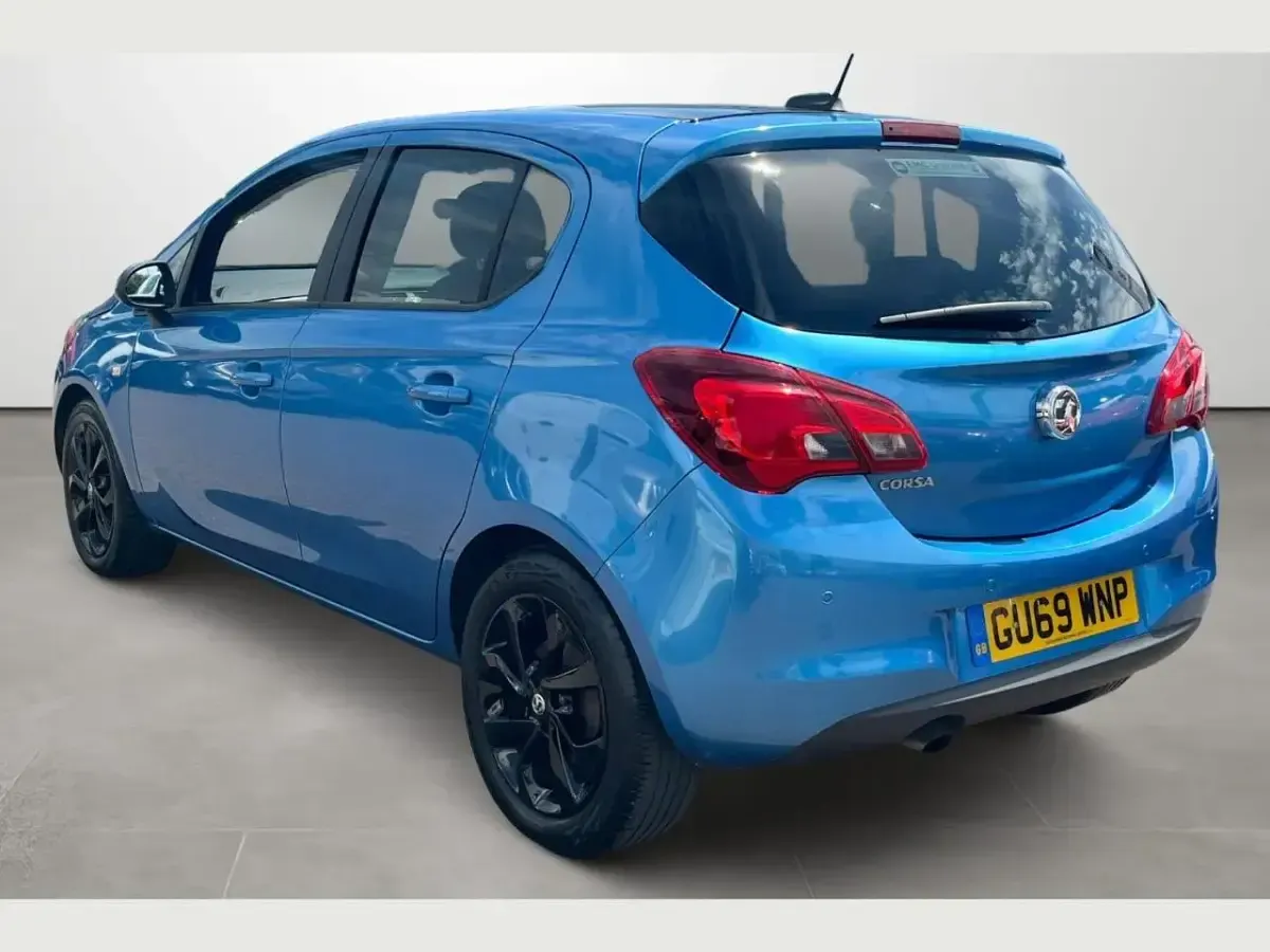 Used Vauxhall Corsa 88 HP (64 kW) 2019 Blue Hatchback