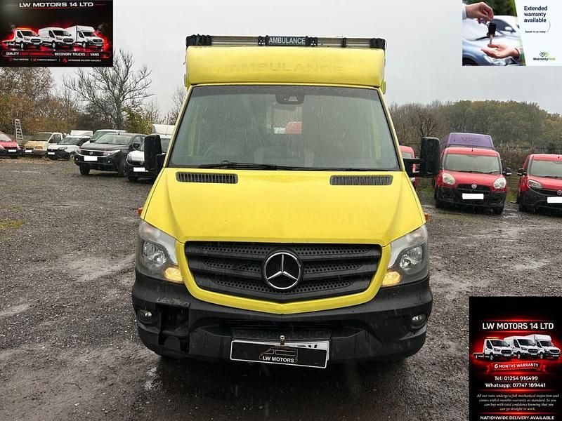 Used Mercedes Sprinter 188 HP (138 kW) 2017 Yellow Van