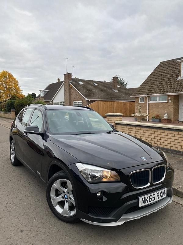 Black Used 2015 BMW X1 Efficient Dynamics SUV | £4,940 (Good price) - Image 1/4