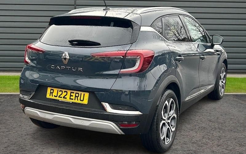 Used Renault Captur SE 91 HP (66 kW) 2022 SUV