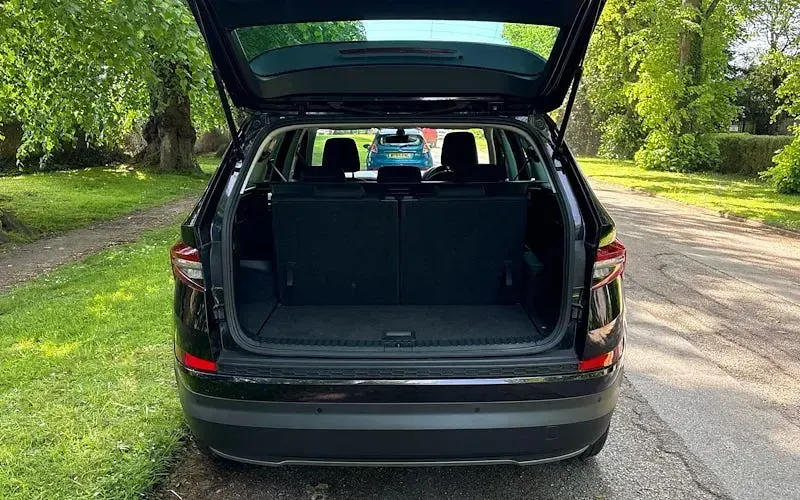 Usado Skoda Kodiaq SE Drive 150 CV (110 kW) 2022 Negro SUV