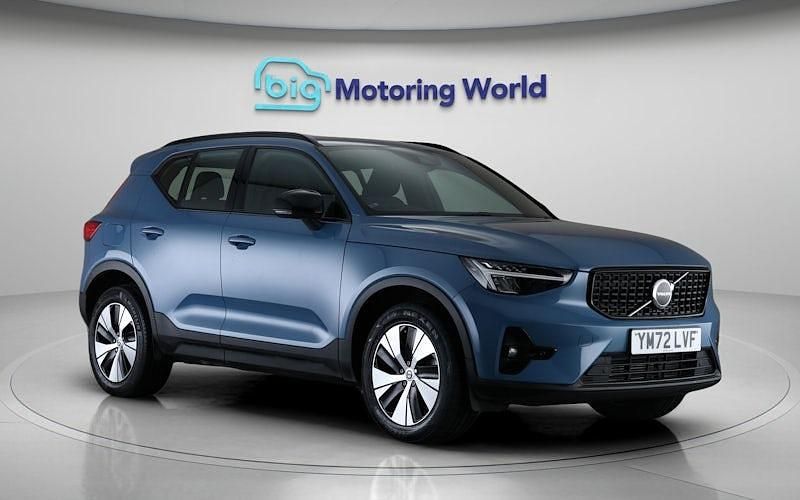 Used Volvo XC40 Plus 211 HP (155 kW) 2023 Blue SUV
