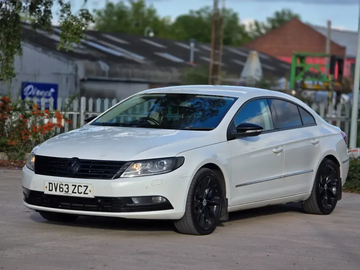 Used VW CC GT 2013 White Sedan