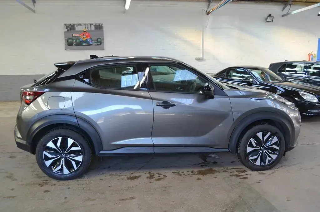 Used Nissan Juke Acenta Premium 114 HP (83 kW) 2025 Grey SUV
