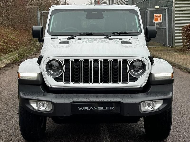 Used Jeep Wrangler Sahara 272 HP (200 kW) 2024 White SUV