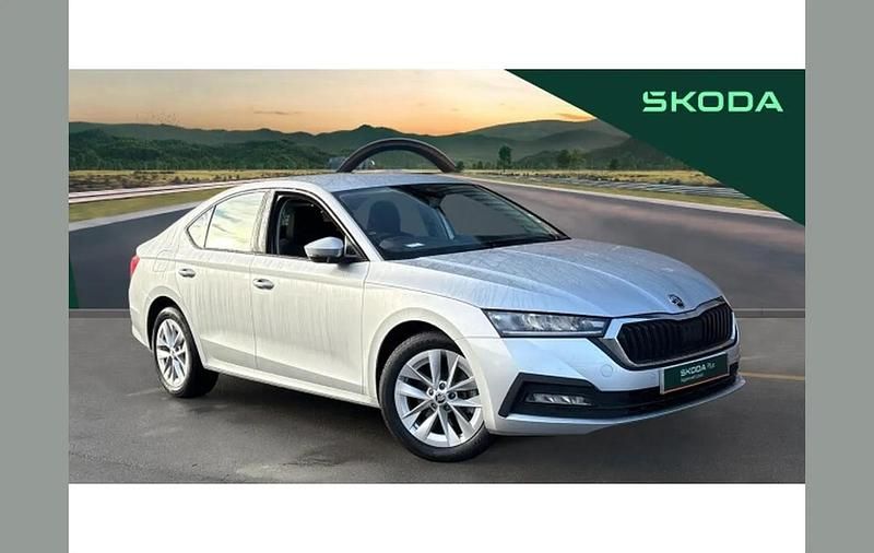 Used Skoda Octavia SE Technology 200 HP (147 kW) 2024 Silver Hatchback