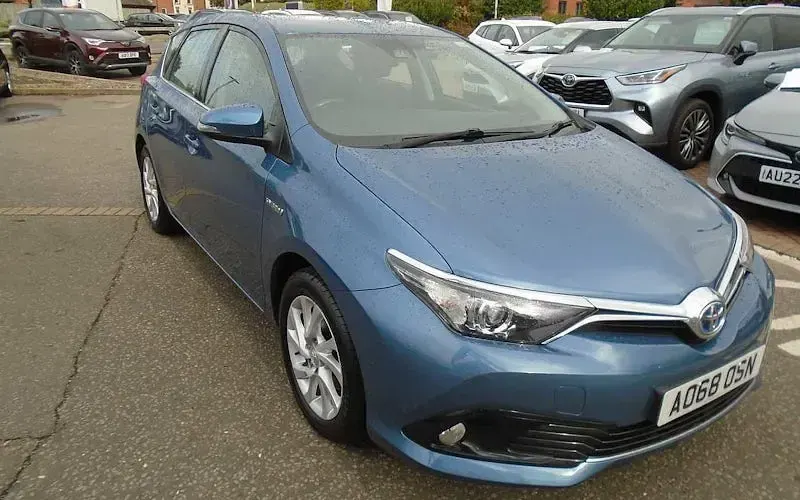Used Toyota Auris Hybrid 136 HP (100 kW) 2019 Hatchback