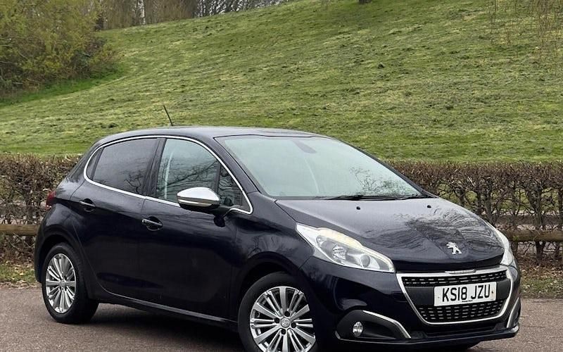 Used Peugeot 208 Allure 82 HP (60 kW) 2018 Hatchback