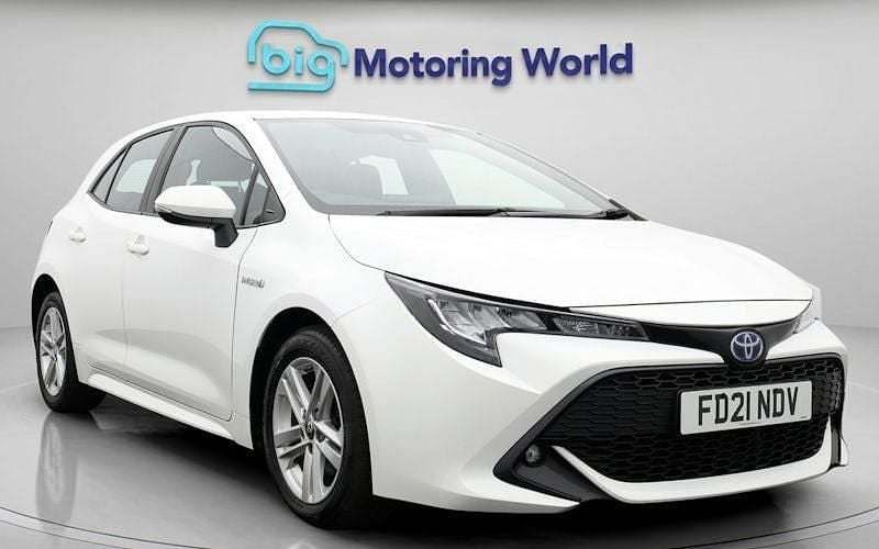 Used 2022 Toyota Corolla Hatchback | £14,000 (Good price) - Image 1/4