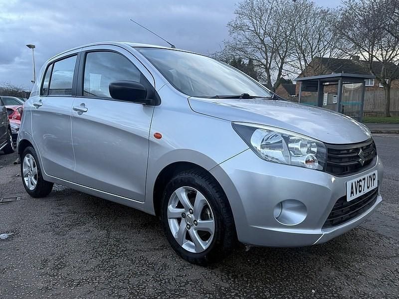 Usado Suzuki Celerio SZ3 68 HP (50 kW) 2018 Prateado Citadino